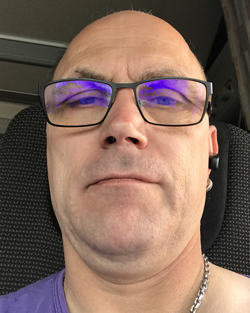 Sten Andersen berättar att har full uppbackning från åkeriet och att oavsett vad avsändare eller mottagare gör, är det alltid chauffören som blir