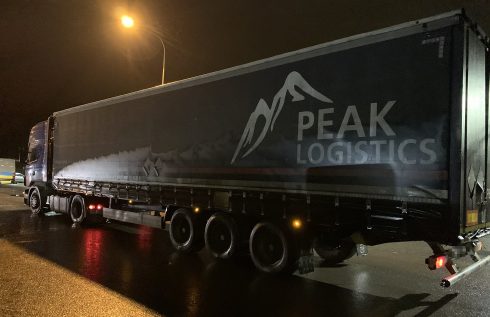 Hyrtrailerföretaget samt speditören bakom transporten är inte misstänkta för något brott.