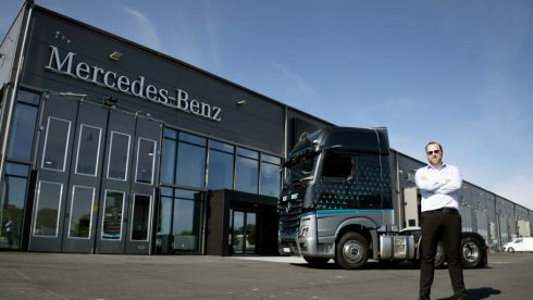 Admir Begovic är platschef på Veho Trucks nya anläggning för Mercedes-Benz lastbilar i Malmö.