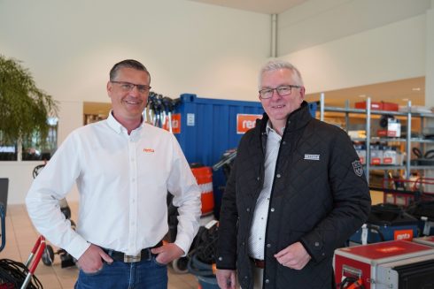 Rickard Nilsson, affärsutvecklare på Renta till vänster och Christer Ohlsson, koncernchef på Ohlssons Invest AB.