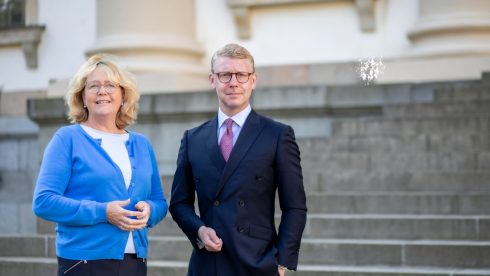 Irene Svenonius och Kristoffer Tamsons, båda från moderaterna.